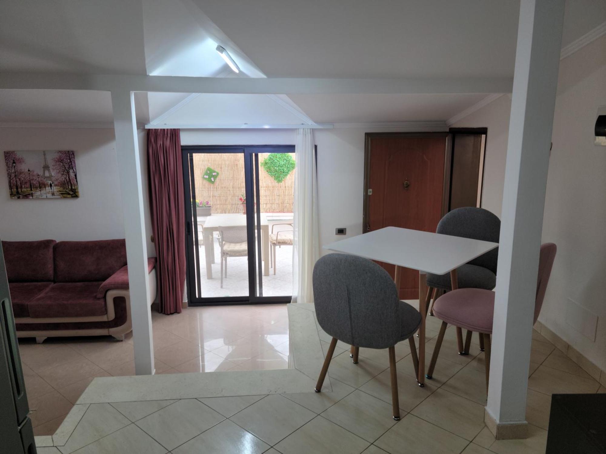 Gledis Appartment Tirana Esterno foto