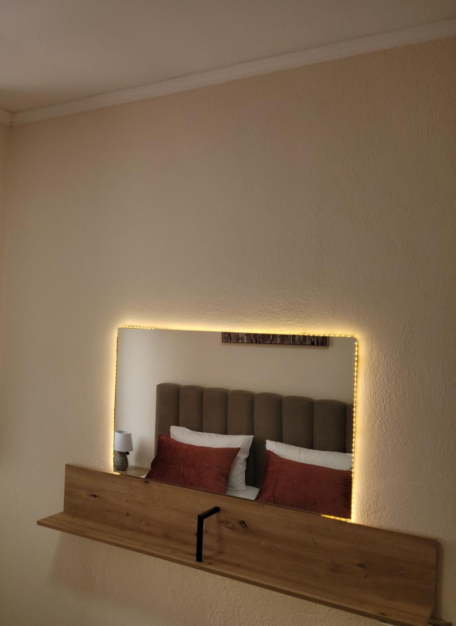 Gledis Appartment Tirana Esterno foto